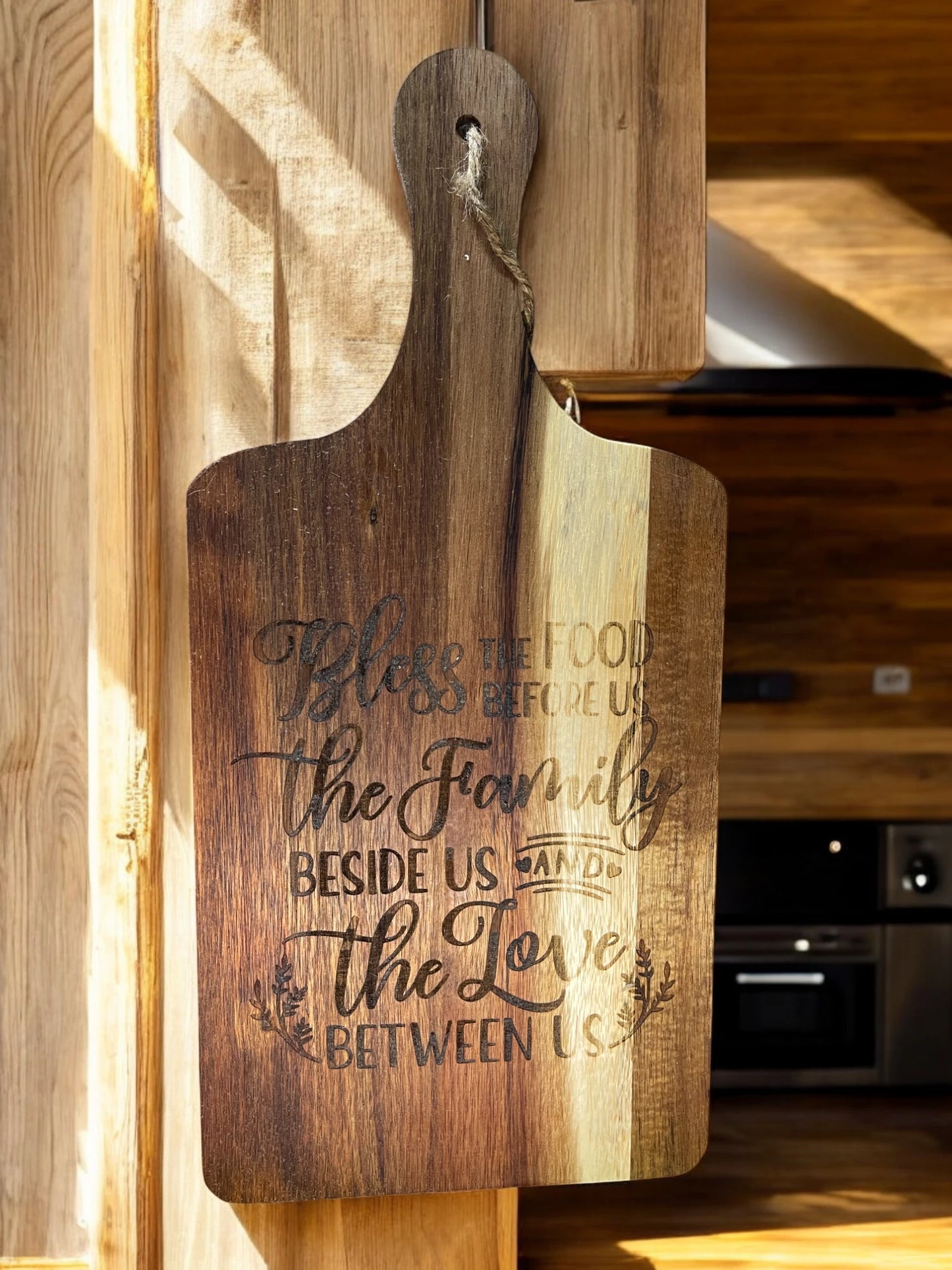 Custom Engraved Acacia Wood Cutting Board – 15 x 7 Inch Chopping & Serving Board with Handle