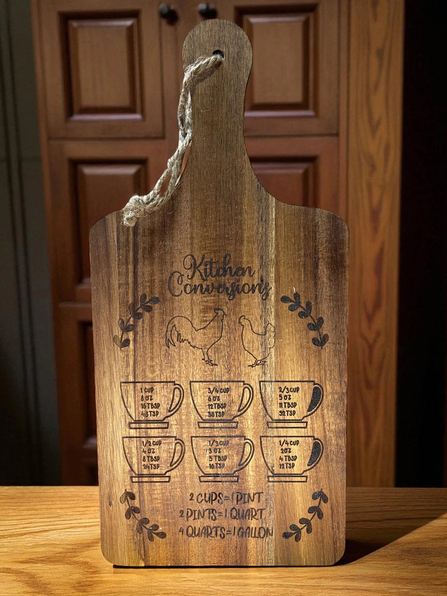 Custom Engraved Acacia Wood Cutting Board – 15 x 7 Inch Chopping & Serving Board with Handle